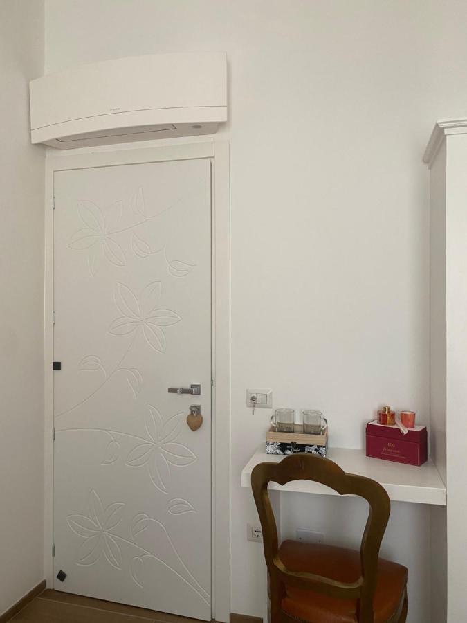 Ludo'S Rooms Cagliari Exterior photo
